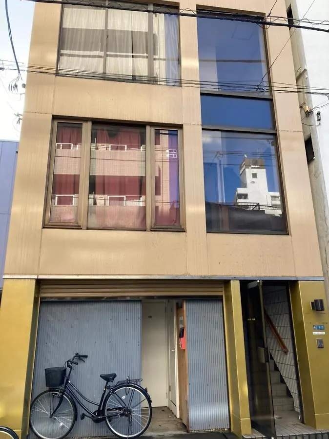 アパート 東京都雷門　Kaminarimonアパートメント